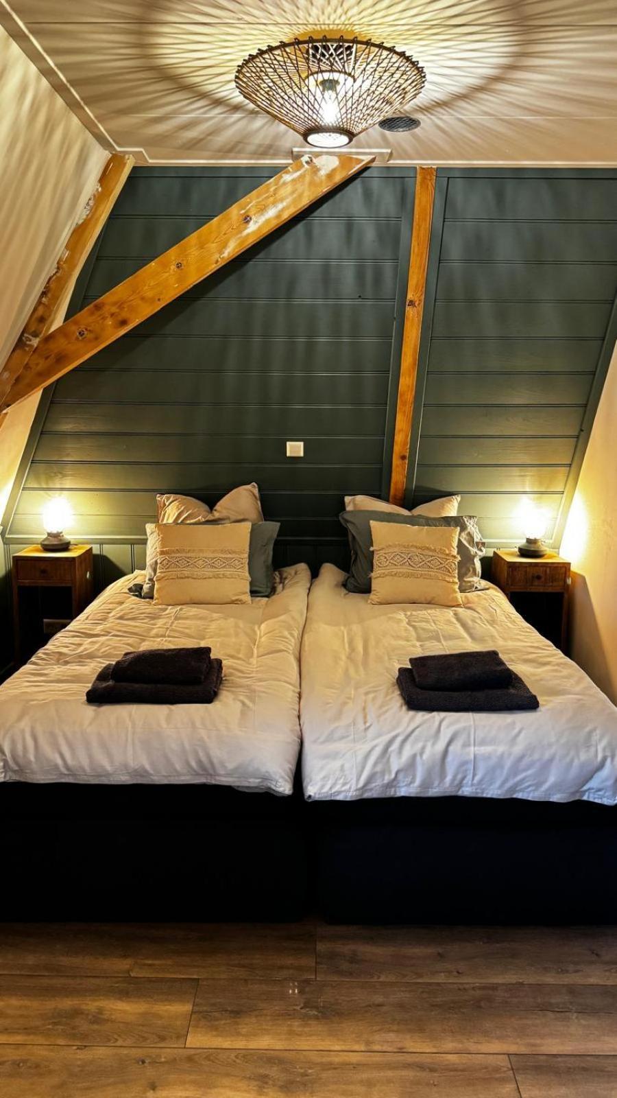 Bed and Breakfast De Zaandbarg Nijeveen Exterior foto